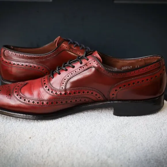 Allen Edmonds 10-AA McAllister Red Burgundy Wingtip Oxford Mens Dress Shoes