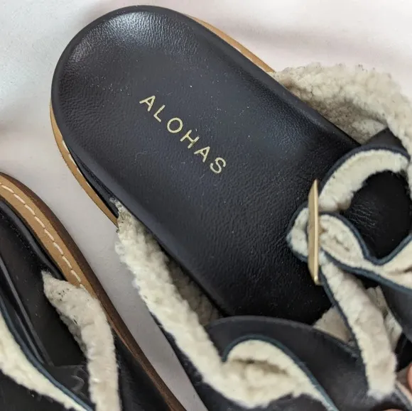 ALOHAS 41 / 10  Marshmallow Leather Sandals Shoes Fuzzy Black Leather Platform