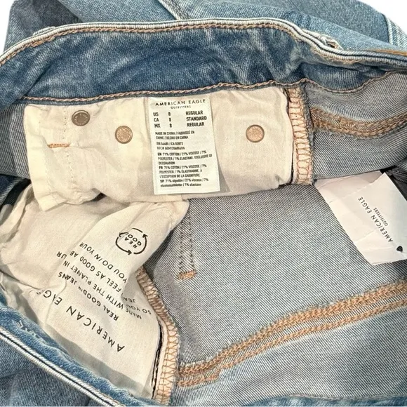American Eagle Super High Rise Flare Jeans Sz 8 NWT Dark Wash