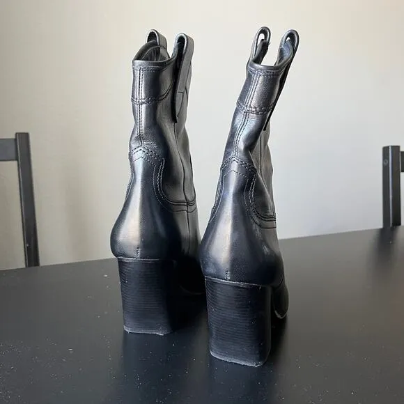 A'mmonde Atelier Black Heeled Boots