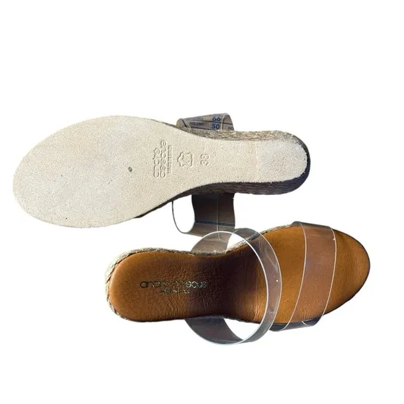 Andre Assous Anfisa size 8 Tan and Cream espadrille Wedge Sandals clear bands