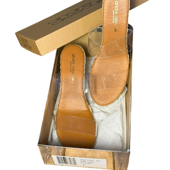 Andre Assous Anfisa size 8 Tan and Cream espadrille Wedge Sandals clear bands