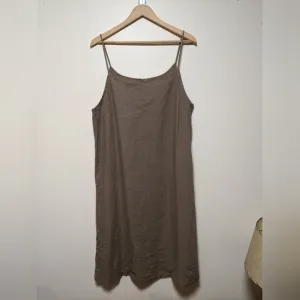 Anemone Women's Midi Dress - Tan Large