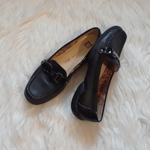 Anne Klein &quot;Cailley&quot; Flats