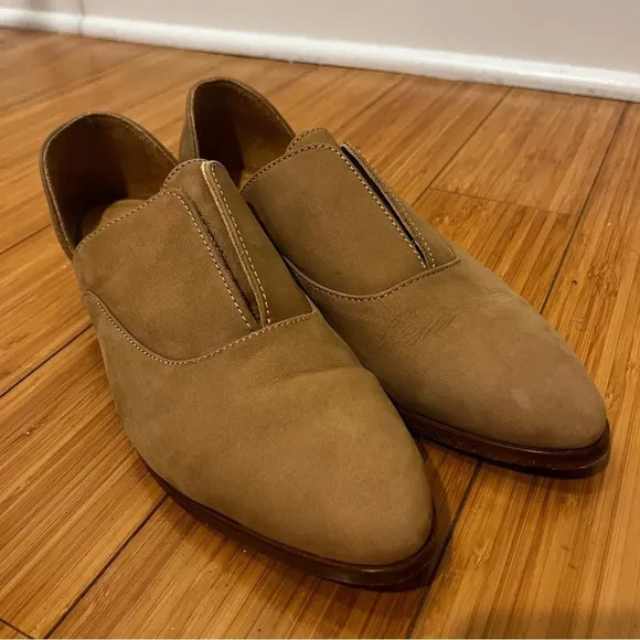 ANTHRO NISOLO Emma Dorsay Leather Neutral Natural Oxford Flats