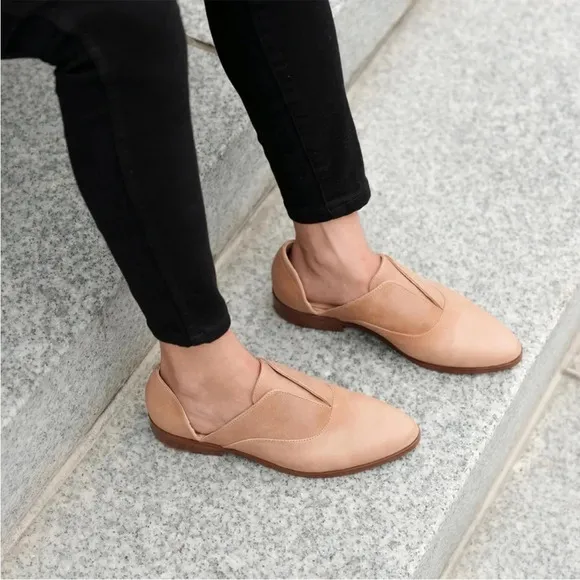 ANTHRO NISOLO Emma Dorsay Leather Neutral Natural Oxford Flats