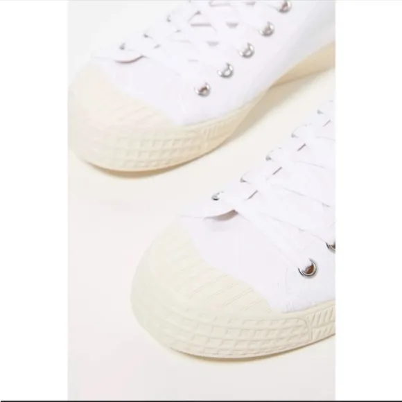 ANTHROPOLOGIE Platform Tennis Sneaker High Top Lace Up Canvas Shoes White 39 NWT