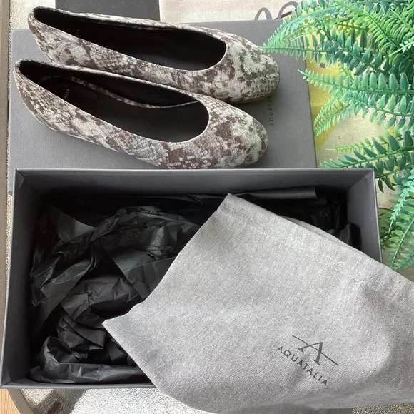 AQUATALIA CIERRA LEATHER METALLIC SNAKE EMBOSSED WEATHERPROOF FLATS NWT SZ 5