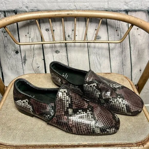 Aquatalia multicolor snakeskin embossed leather loafer flats size 9M new