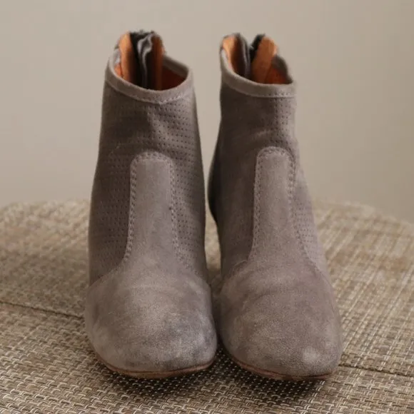 Aquatalia Women's Heeled Perforated Booties Boots Size 7.5 Leather Taupe Tan