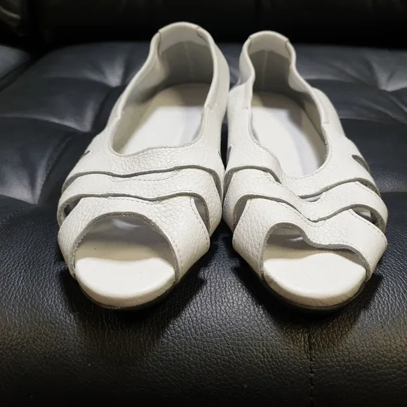 Arche Ninova Leather Flats Ballerina White