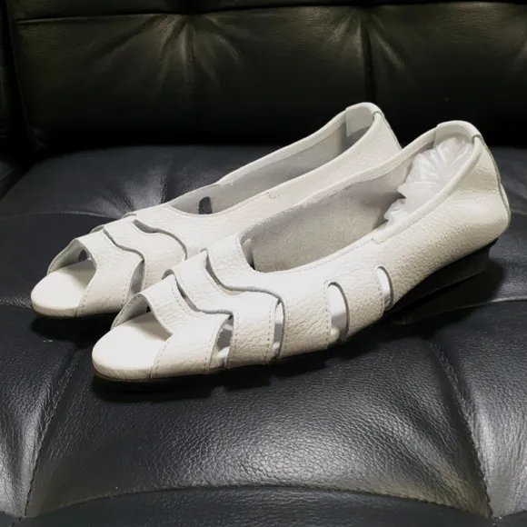 Arche Ninova Leather Flats Ballerina White