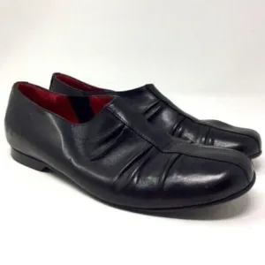 Arche womans black leather flats 7.5M BoxS