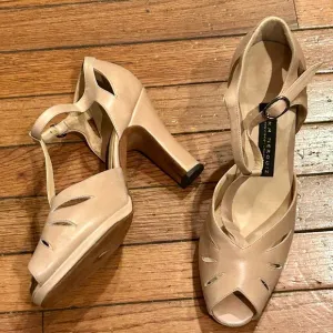 Arika Nerguiz Leather Ballroom Shoes BRAND NEW size 9