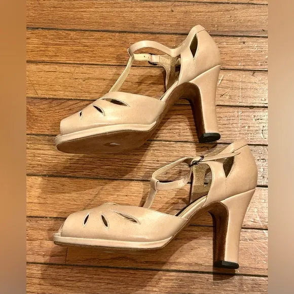 Arika Nerguiz Leather Ballroom Shoes BRAND NEW size 9