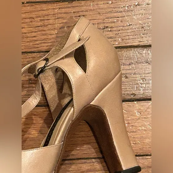 Arika Nerguiz Leather Ballroom Shoes BRAND NEW size 9