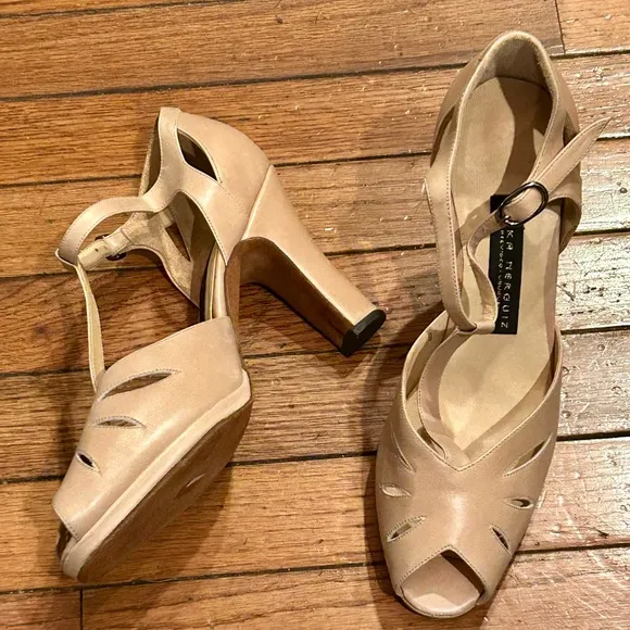Arika Nerguiz Leather Ballroom Shoes BRAND NEW size 9