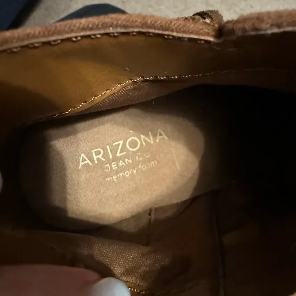 Arizona Jean Company brown suede heeled boots size 9M