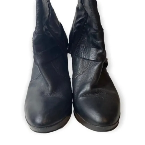 Arnold Churgin Black Leather Knee High Heeled Boots