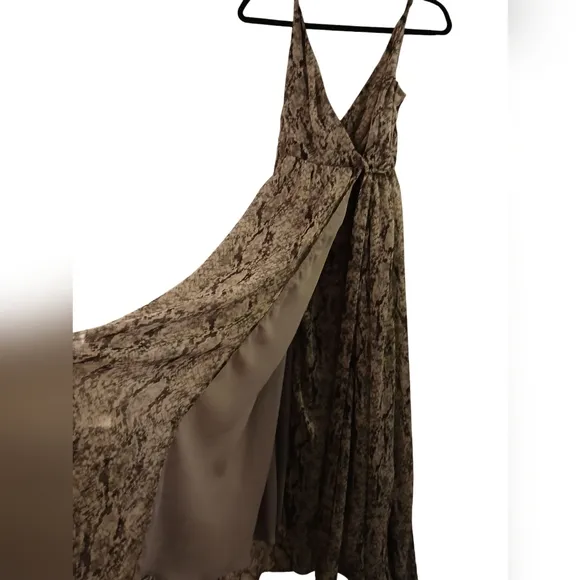 ASTR The Label Grey And White Snakeskin Maxi Wrap Tie Festival Dress-Small