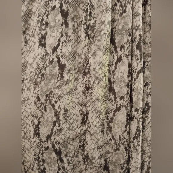 ASTR The Label Grey And White Snakeskin Maxi Wrap Tie Festival Dress-Small
