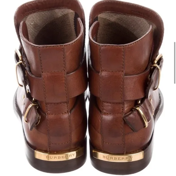 Authentic Burberry brown leather Ankle Boots with box and dust bag