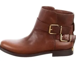 Authentic Burberry brown leather Ankle Boots with box and dust bag