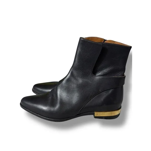 Authentic Chloe Chelsea Black Leather Ankle Boots Gold Italian Luxury 36.5 6.5