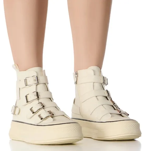 AZALEA WANG White Vegan Leather Fashion Sneakers