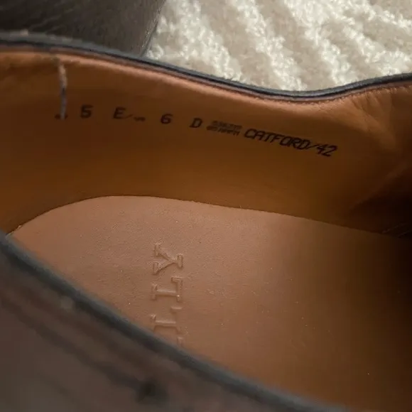 Bally Brown Leather Oxford Shoes with Brogue Detailing