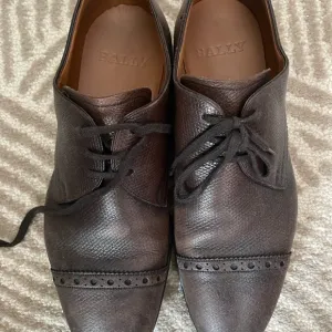 Bally Brown Leather Oxford Shoes with Brogue Detailing