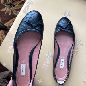 Bally Leather quilted Black Women's Flats
