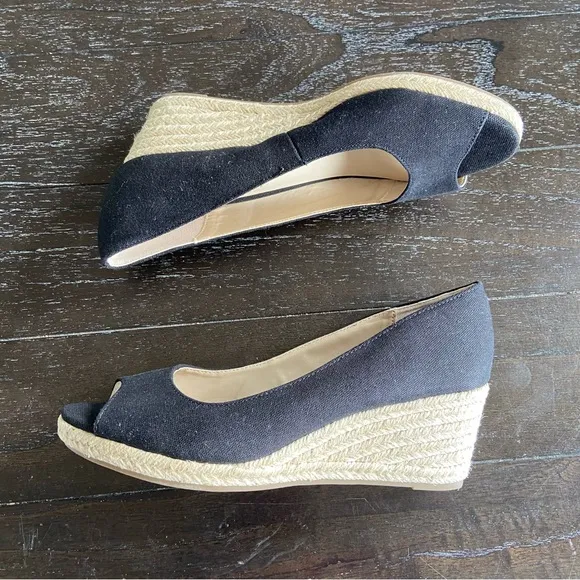 Bandolino Black Espadrille Wedges Size‎ 9M Summer Coastal Peep Toe Pinup