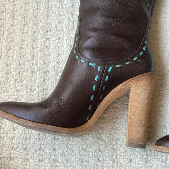 BCBG Max Azria Brown Heeled Leather Western Boots Size 6