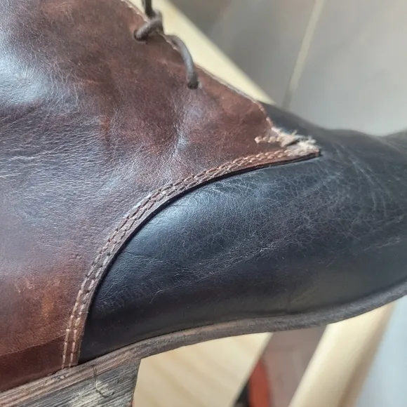 Bed Stü Cobbler Series Hollow Rustic Black Teak Booties 6.5