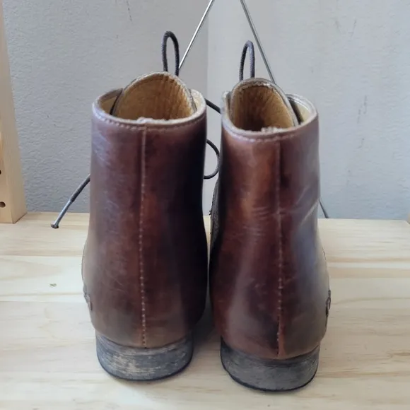 Bed Stü Cobbler Series Hollow Rustic Black Teak Booties 6.5