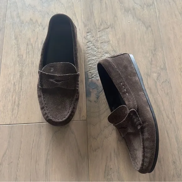 Big boys Tod’s Junior Gommino driving shoes brown  blue suede driving Mo…