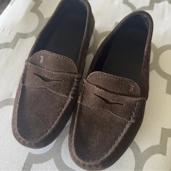 Big boys Tod’s Junior Gommino driving shoes brown  blue suede driving Mo…