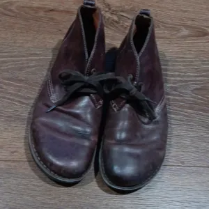 BIRKENSTOCK MENS LEATHER LACE UP OXFORD.    #5239