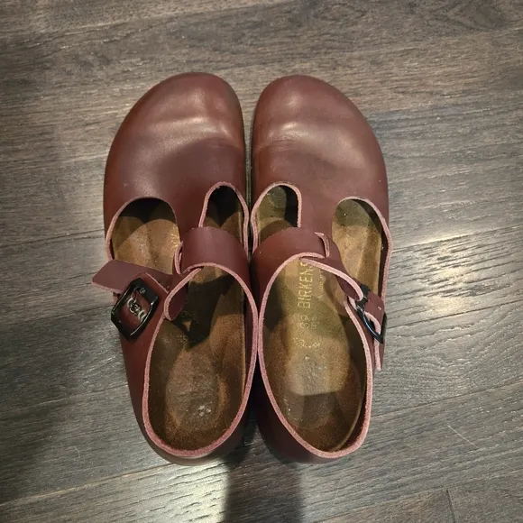 Birkenstock Paris Mary Jane Shoe - Oiled Leather Chestnut Brown - Women's SZ 39
