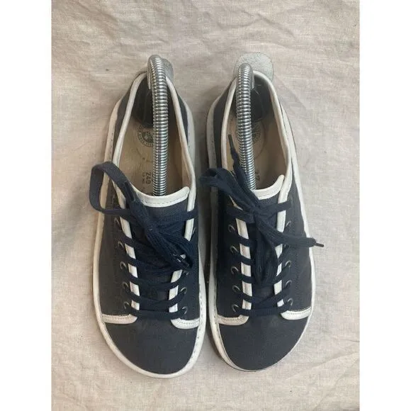 Birkenstock Santa Cruz Women's Size 6-6.5 (EU 37) Fit Navy Canvas Lace Up Shoes
