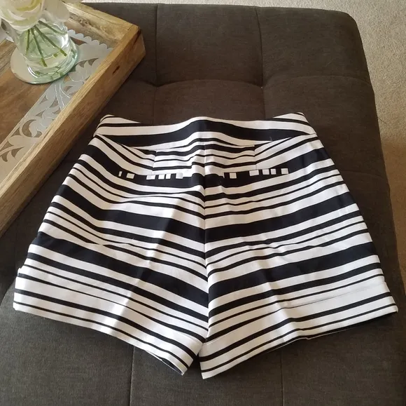 Black &amp; White Stripe Modern Fit Cuffed City Shorts Contemporary
