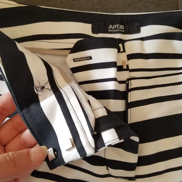 Black &amp; White Stripe Modern Fit Cuffed City Shorts Contemporary