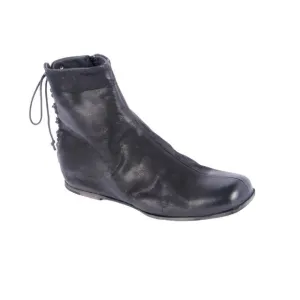 Black Ankle boots in vintage leather by Ink