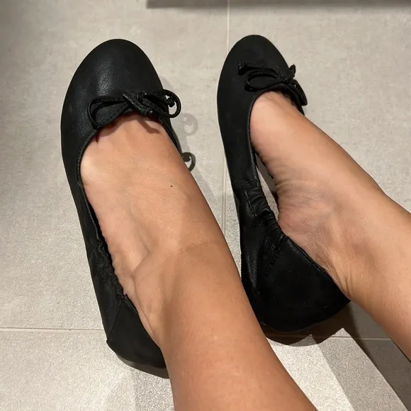Black leather ballerina flats women size 37