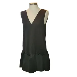 Black Mini Dress Deep V Scalloped Ruffled Edge Size 12 Jj3397