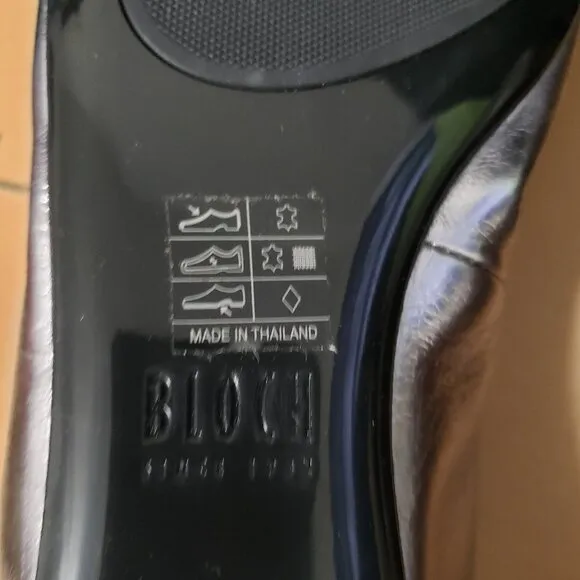 BLOCH Chara Flats
