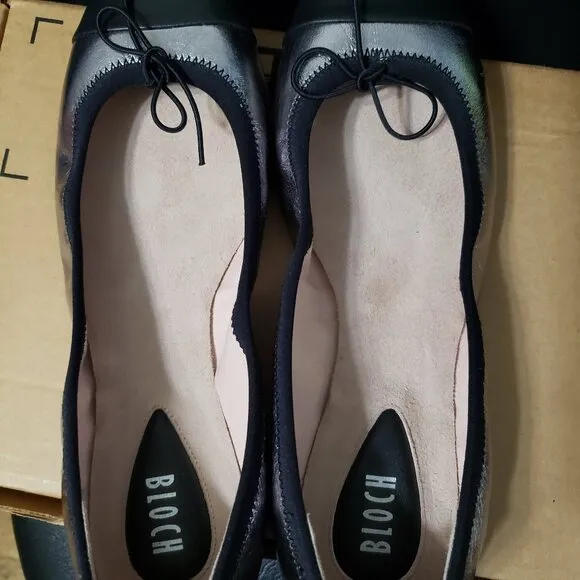 BLOCH Chara Flats