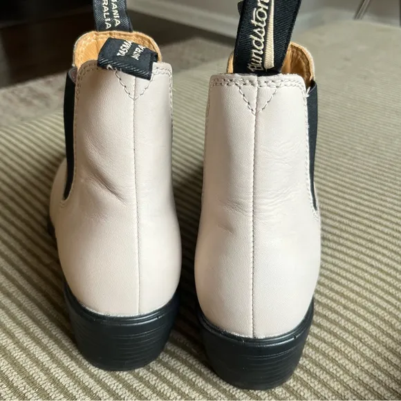 Blundstone BL2160 Heeled Boot (Pearl) Women's Boots