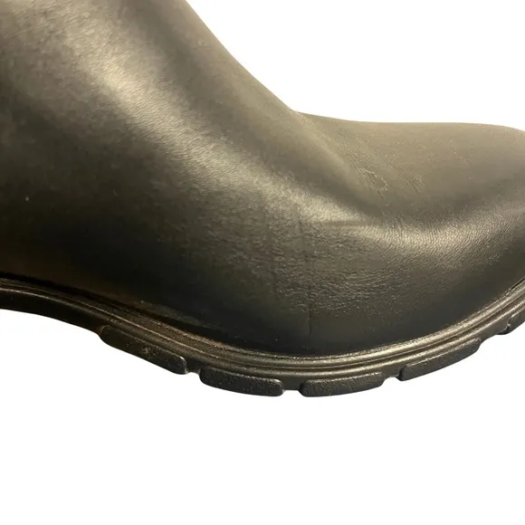 Blundstone Women’s Leather Boots Black Heeled Size 9.5 US